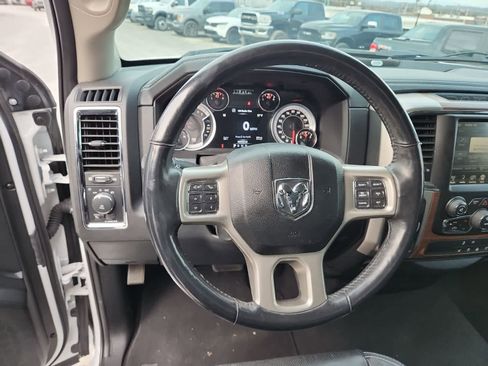 Certified 2017 RAM 1500 Laramie w/ Convenience Group image 13