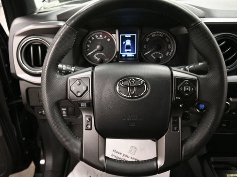 Certified 2023 Toyota Tacoma TRD Sport AWD/4WD image 13