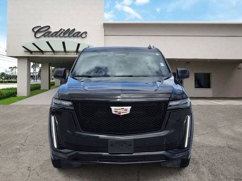 Used 2023 Cadillac Escalade Sport image 8