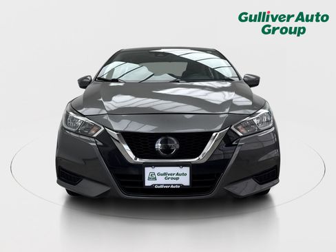 Used 2021 Nissan Versa SV FWD image 14