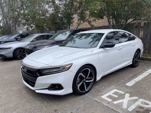 Used 2021 Honda Accord Sport image 1