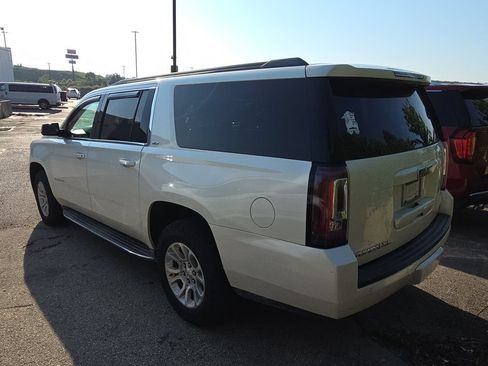 Used 2015 GMC Yukon XL SLT w/ HD Trailering Package AWD/4WD image 4