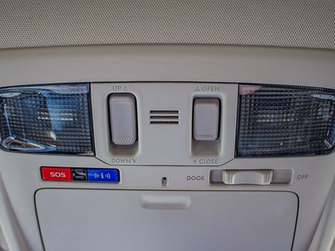 Used 2019 Subaru Outback 2.5i Limited w/ Popular Package #2 image 34