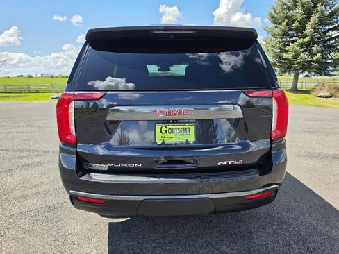 Used 2023 GMC Yukon AT4 w/ Technology Package AWD/4WD image 7