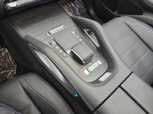 Certified 2023 Mercedes-Benz GLS 580 4MATIC image 13