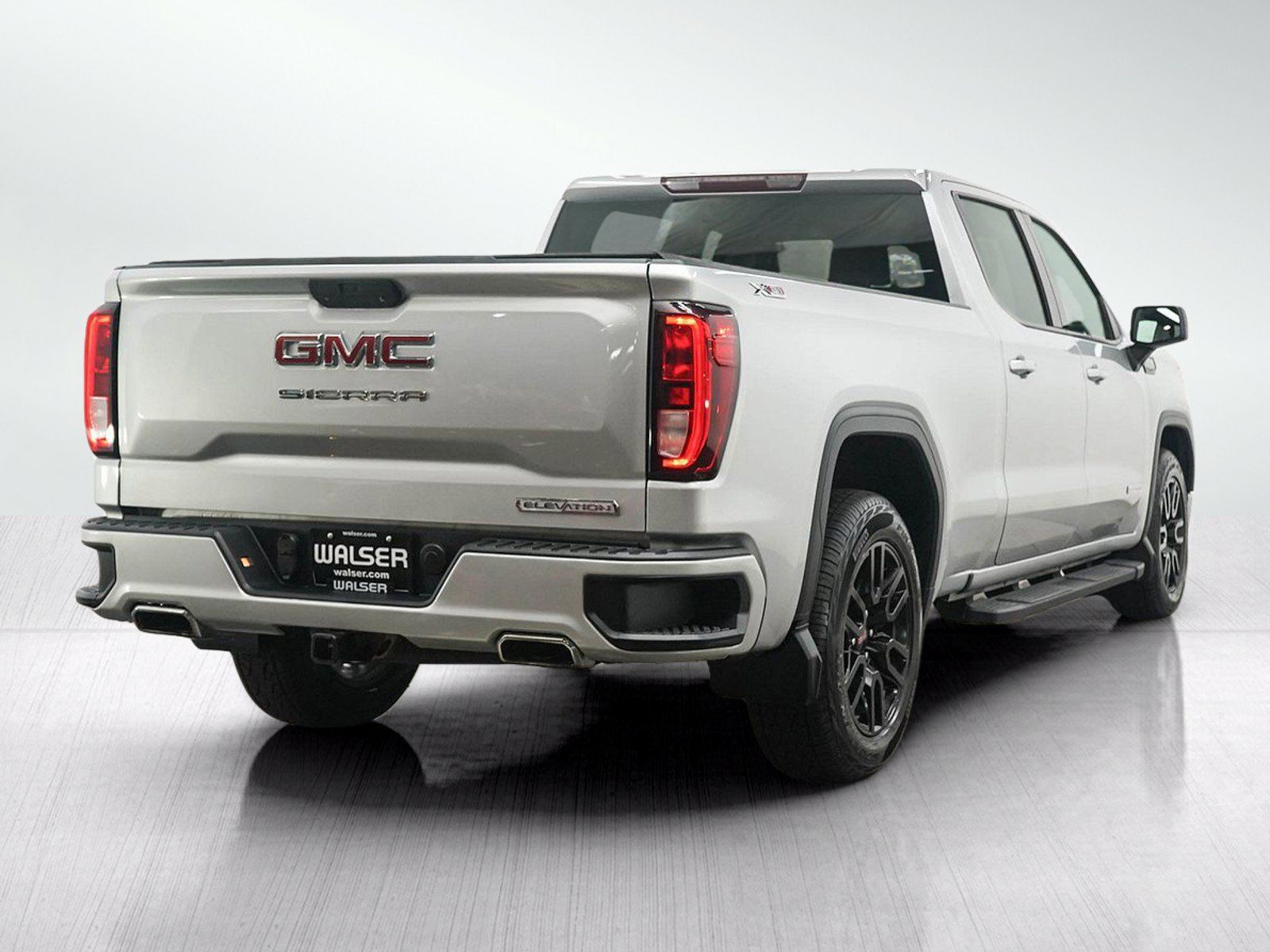 Used 2019 GMC Sierra 1500 Elevation w/ Elevation Value Package AWD/4WD image 5