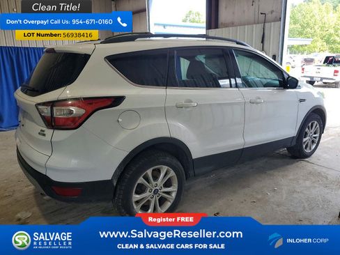 Used 2017 Ford Escape SE w/ Equipment Group 201A AWD/4WD image 4