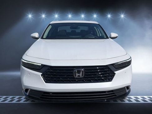 New 2026 Honda Accord Touring image 8