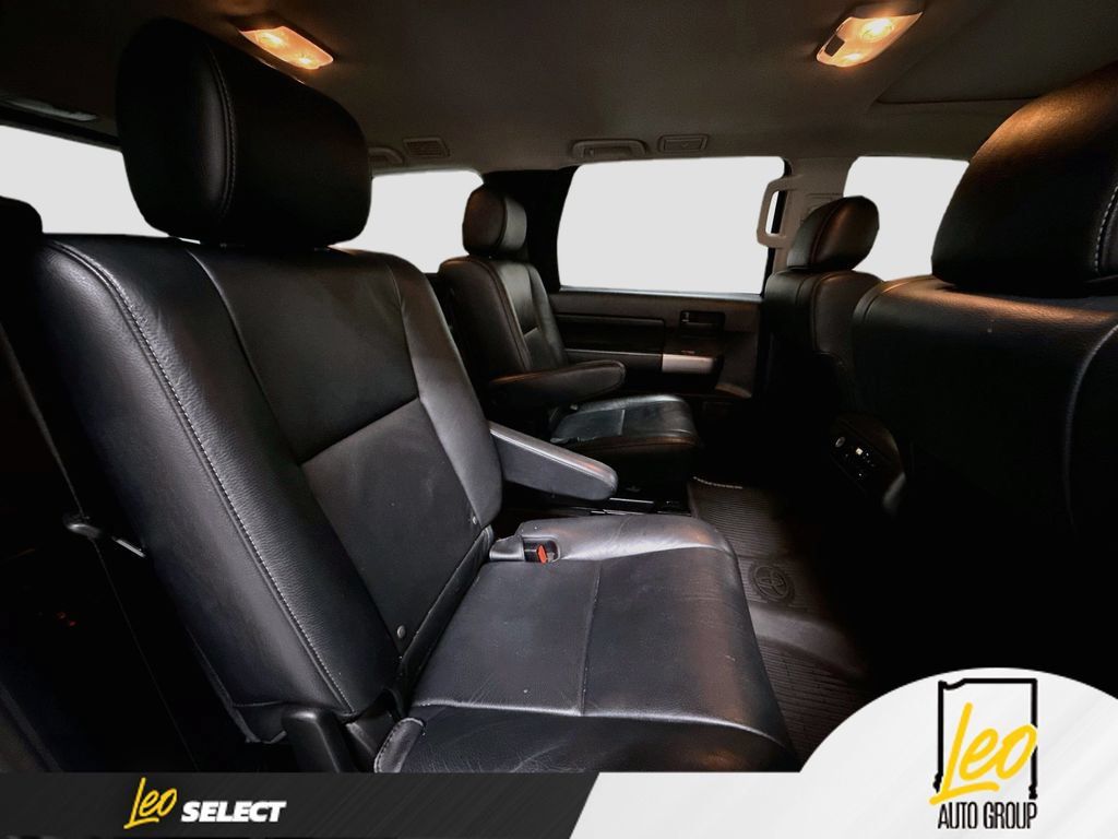 Used 2019 Toyota Sequoia TRD Sport w/ TRD Sport Premium Package AWD/4WD image 32