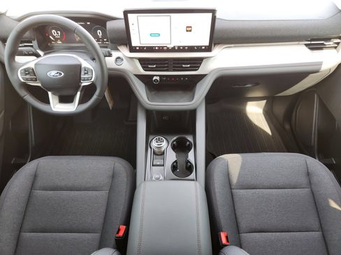 New 2026 Ford Explorer Active RWD image 23