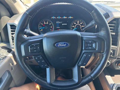 Used 2017 Ford F150 XLT w/ Equipment Group 301A Mid AWD/4WD image 27