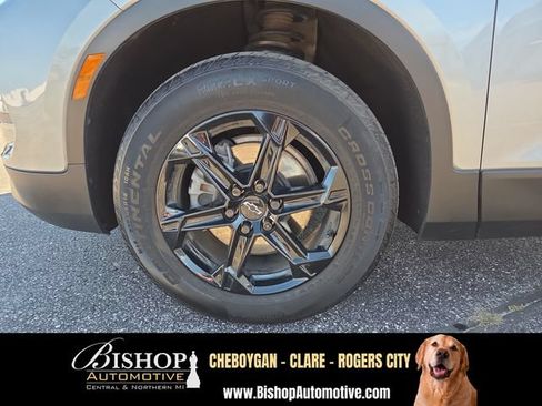 Used 2023 Chevrolet Blazer LT w/ Convenience Package AWD/4WD image 21