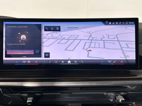 Used 2025 BMW X7 xDrive40i w/ M Sport Package AWD/4WD image 23