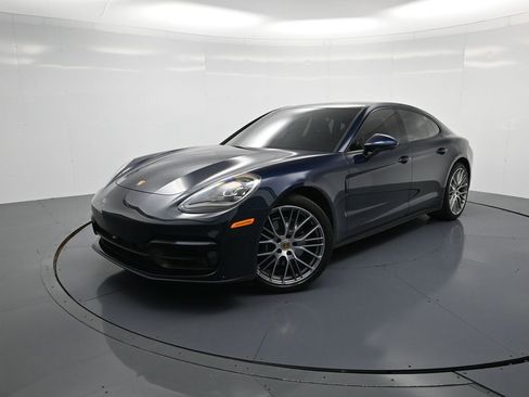 Used 2023 Porsche Panamera 4 Platinum Edition image 1