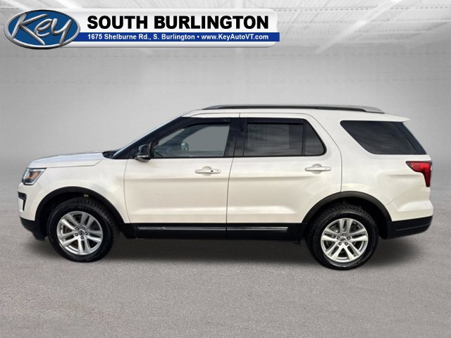 Used 2018 Ford Explorer XLT w/ Equipment Group 202A AWD/4WD image 4