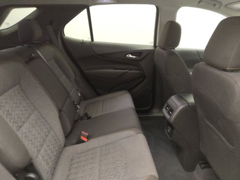 Used 2024 Chevrolet Equinox LT w/ LPO, Floor Liner Package image 19
