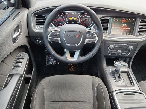Certified 2016 Dodge Charger R/T RWD image 11