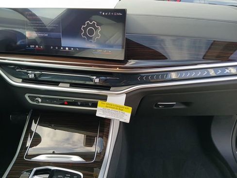 New 2026 BMW X5 xDrive40i AWD/4WD image 19