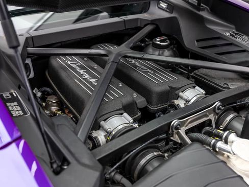 Used 2024 Lamborghini Huracan Tecnica RWD image 38