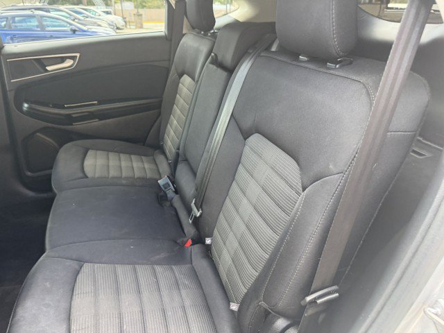 Used 2017 Ford Edge SEL w/ Class II Trailer Tow Package AWD/4WD image 11