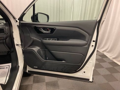 New 2026 Subaru Forester Touring AWD/4WD image 29