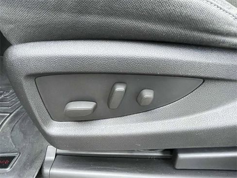 Used 2014 GMC Sierra 1500 SLE w/ SLE Value Package image 15