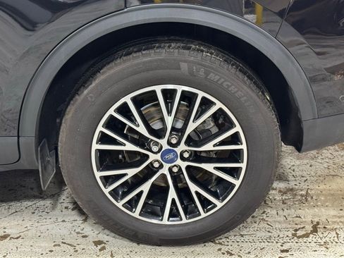Used 2022 Ford Escape Titanium w/ Titanium Premium Package FWD image 53