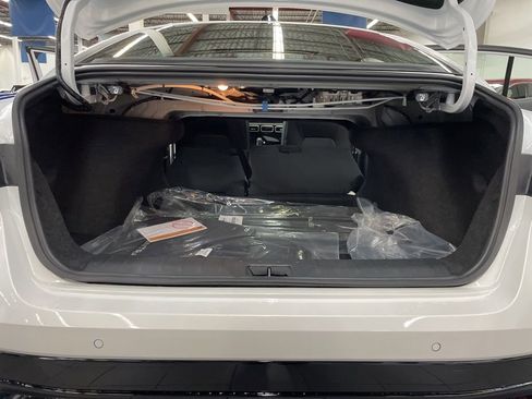 New 2026 Nissan Sentra SR w/ SR Premium Package image 10