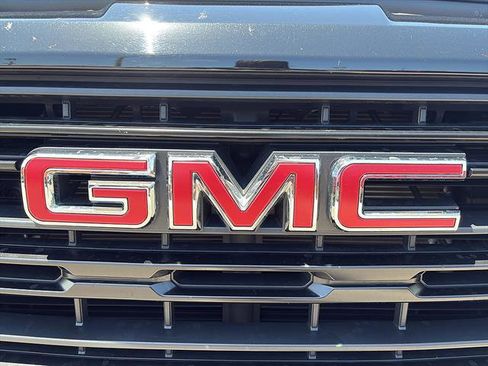 Used 2023 GMC Sierra 1500 Pro w/ Graphite Edition AWD/4WD image 11