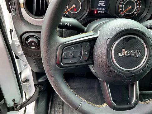 Used 2024 Jeep Wrangler Unlimited Sport AWD/4WD image 25