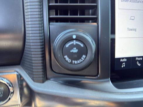 Certified 2025 Ford F150 Platinum AWD/4WD image 28