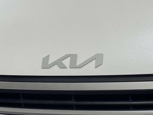 New 2026 Kia K4 FWD image 8