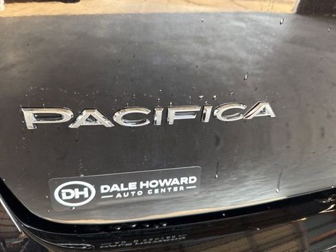 New 2026 Chrysler Pacifica Select image 43