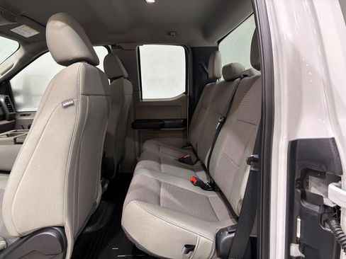 Used 2020 Ford F250 XL w/ Power Equipment Group image 13