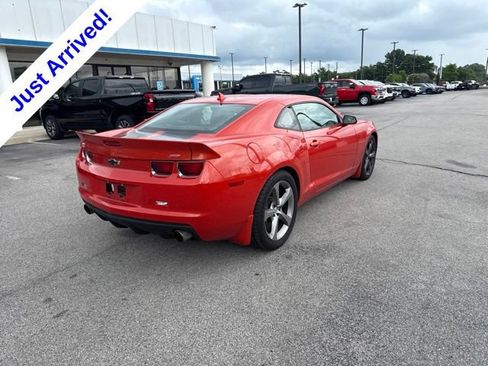 Used 2013 Chevrolet Camaro SS w/ RS Package RWD image 3
