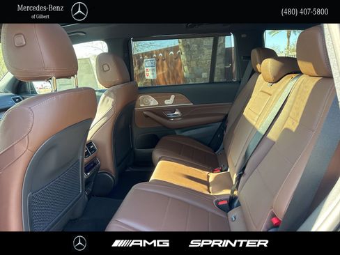 New 2026 Mercedes-Benz GLS 450 4MATIC image 17