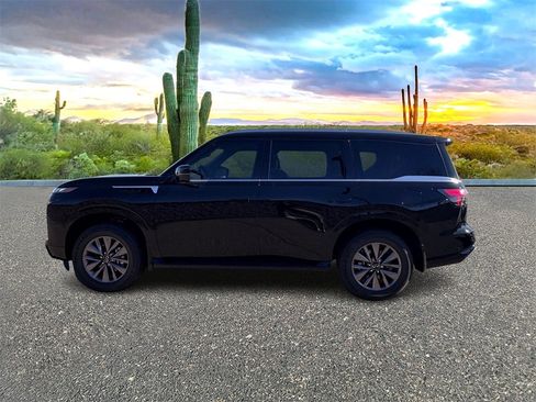 New 2026 INFINITI QX80 Pure image 7