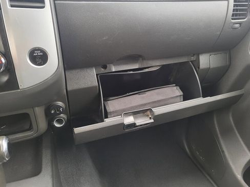 Used 2019 Nissan Frontier SV image 20