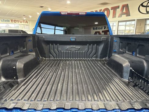 Used 2022 Chevrolet Silverado 1500 Custom image 23