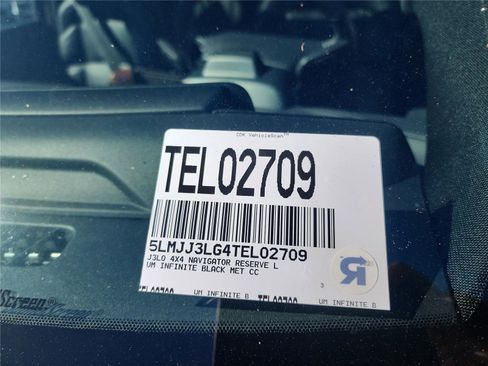 New 2026 Lincoln Navigator L Reserve w/ Jet Appearance Package image 10