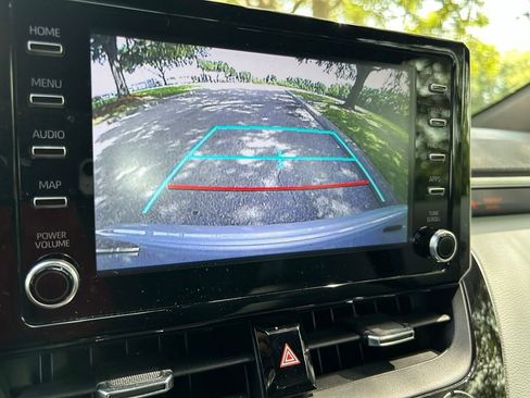 Used 2020 Toyota Corolla SE FWD image 24