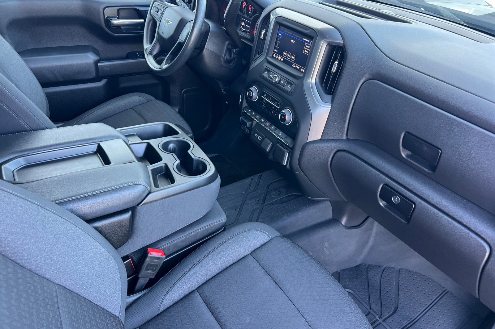 Used 2024 Chevrolet Silverado 1500 Custom Trail Boss AWD/4WD image 12