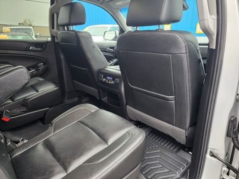 Used 2019 GMC Yukon SLT image 31