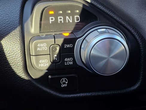 Used 2025 RAM 1500 Laramie image 35