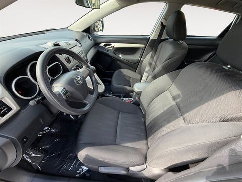 Used 2012 Toyota Matrix L FWD image 10