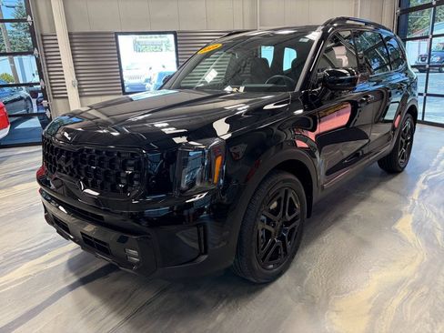 Used 2025 Kia Telluride SX X-Line AWD/4WD image 3