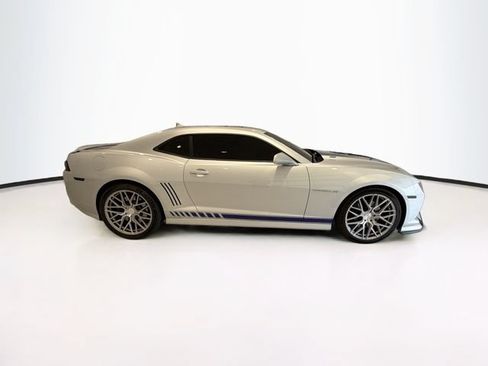 Used 2015 Chevrolet Camaro SS RWD image 8