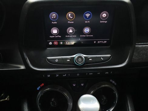 Used 2020 Chevrolet Camaro LT image 20