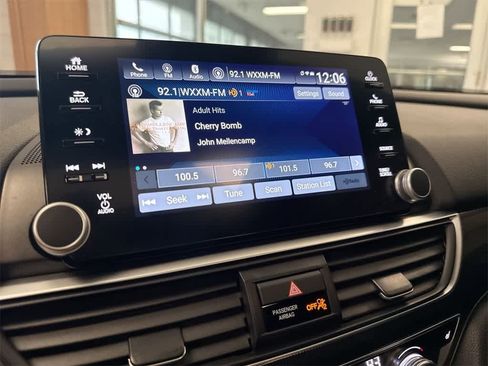 Used 2020 Honda Accord Sport image 31