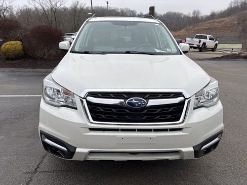 Used 2017 Subaru Forester 2.5i Premium w/ All-Weather Package image 8